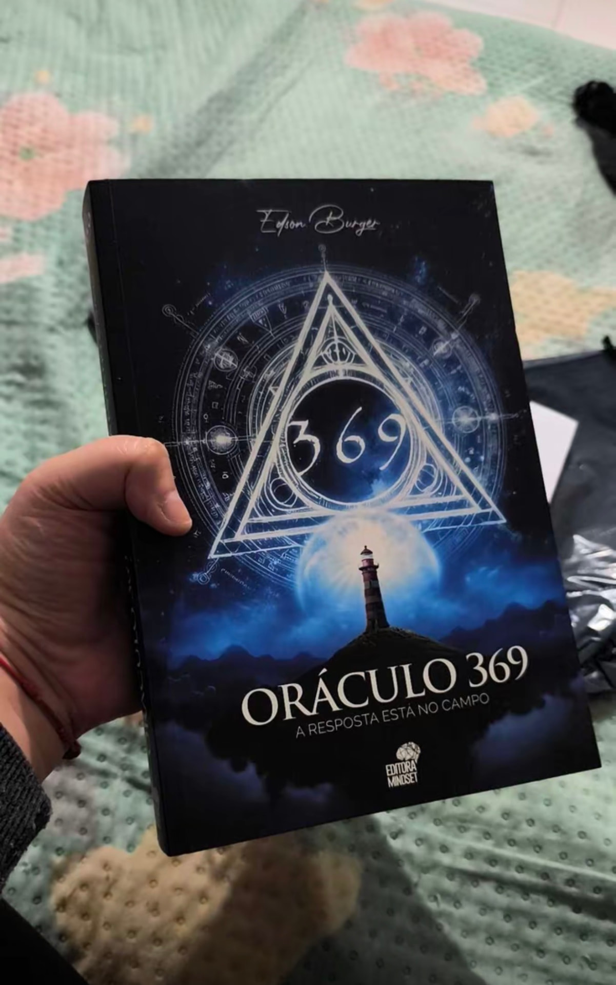 Foto do Oráculo 369 compartilhada por M**a L**a